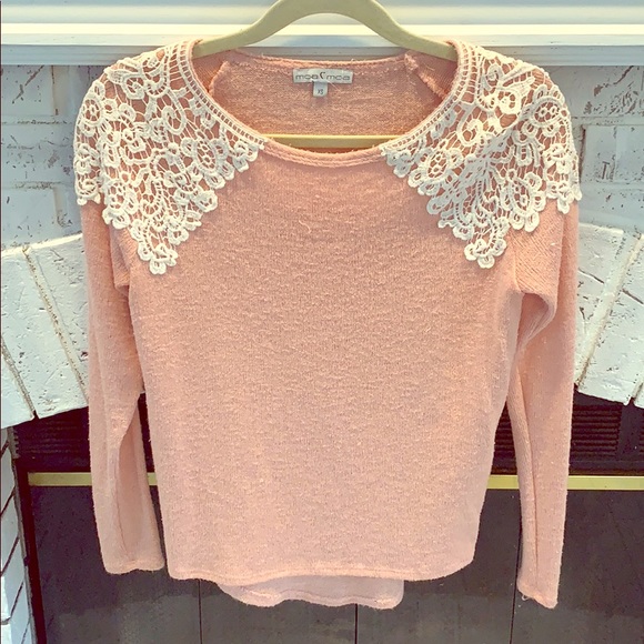 Moa Moa Sweaters - Pink sweater with lace detail size XS